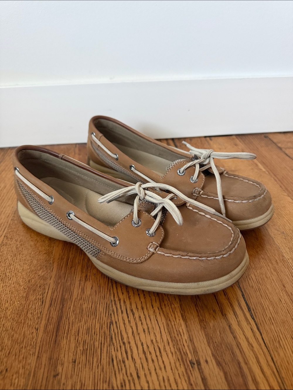Sperry Women's Tan Leather Moccasin Boat Shoes with Cream Laces